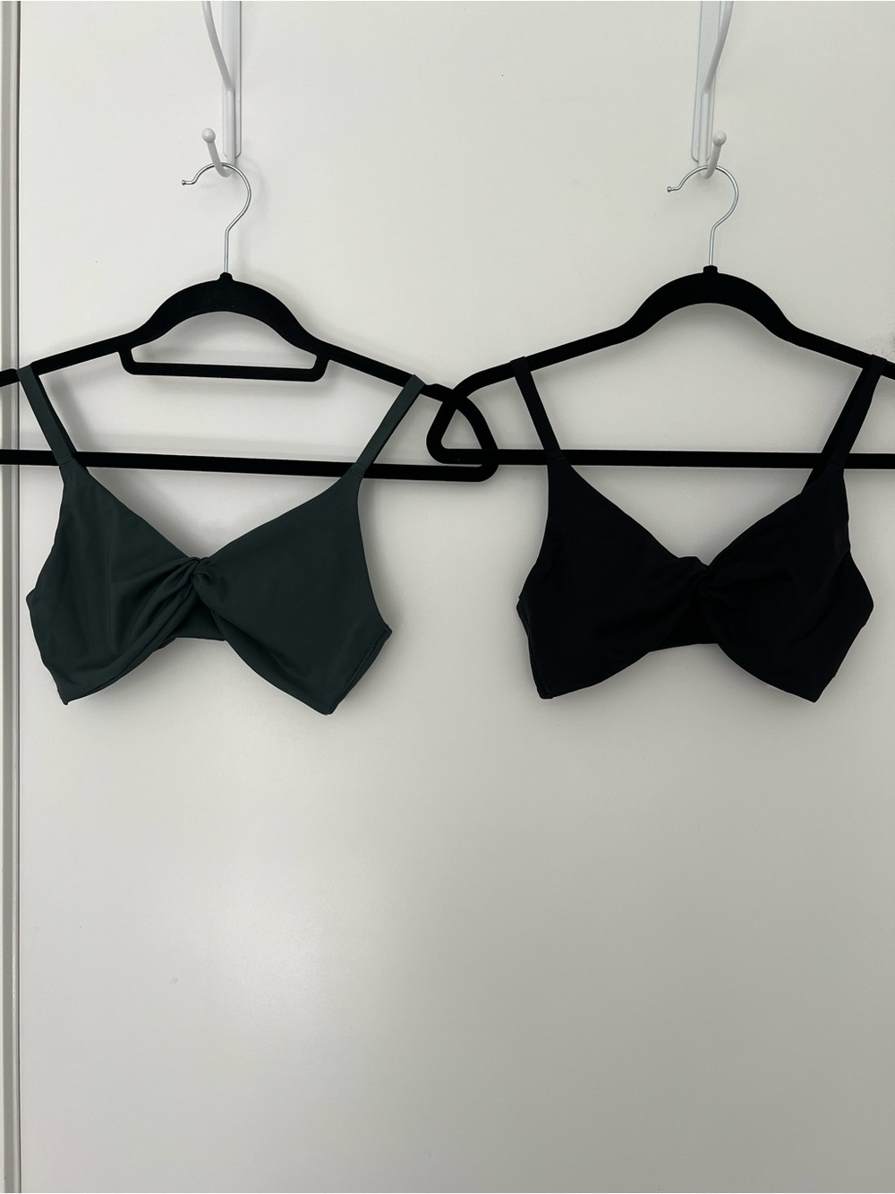 Gymshark Women's Elevate Twist-Front Bralette Bundle: Black and Fog Green Size S